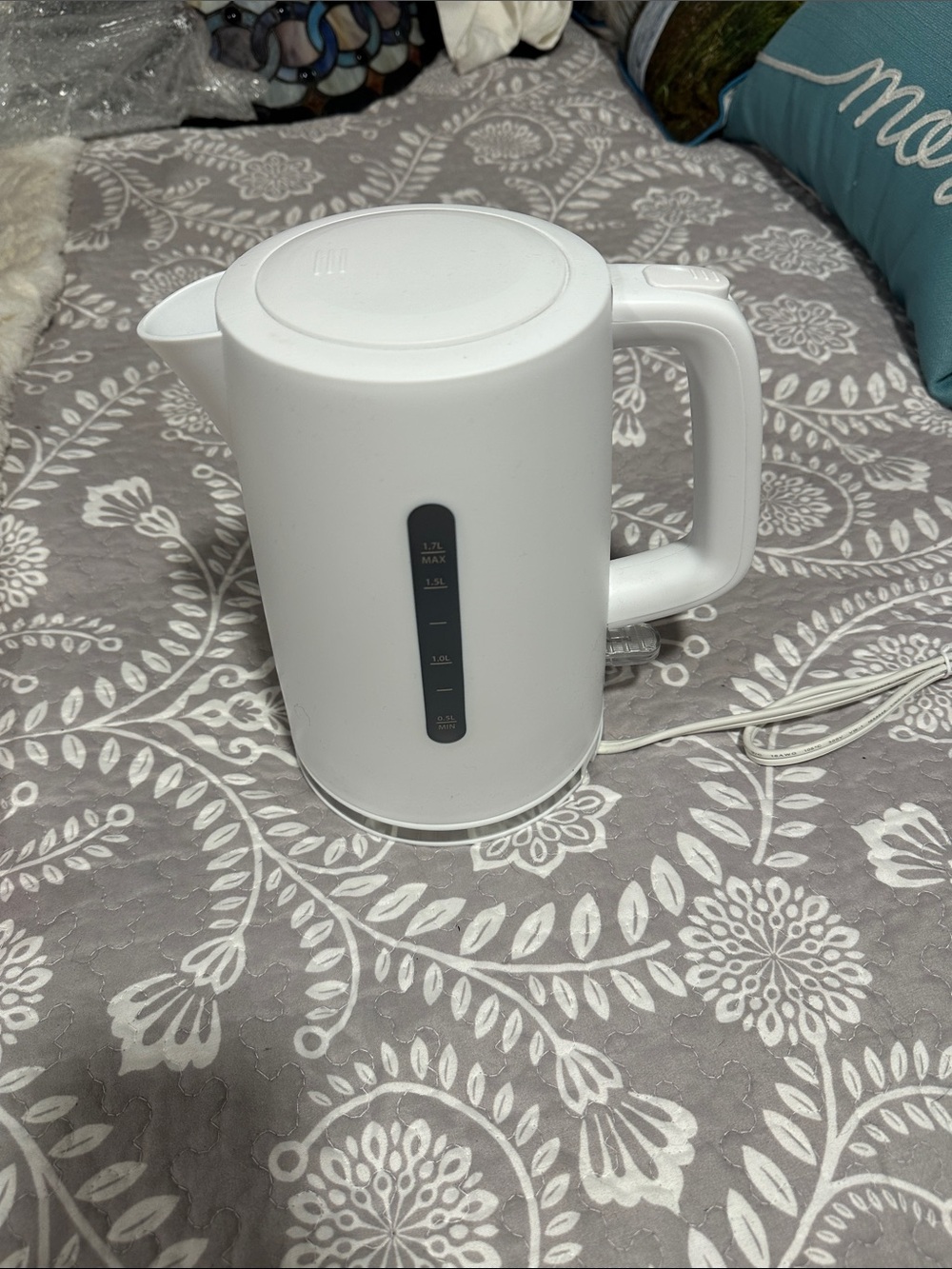 White Electric Kettle with Water Level Window